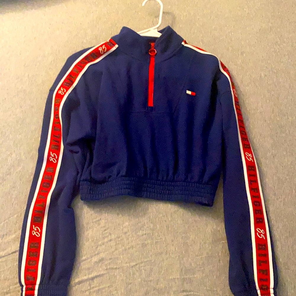 Tommy Hilfiger crop half zip, navy blue & red, XS